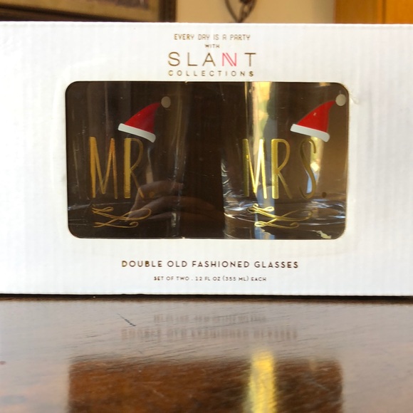 Mr and Mrs. Christmas glasses - Picture 1 of 4